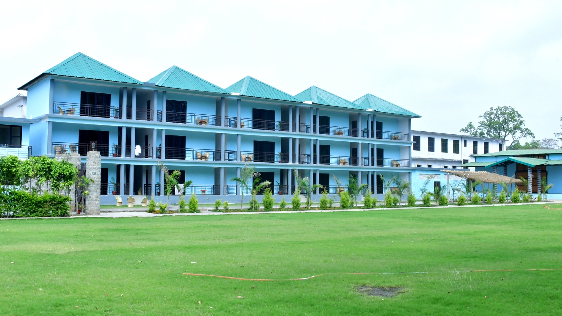 mayank resort